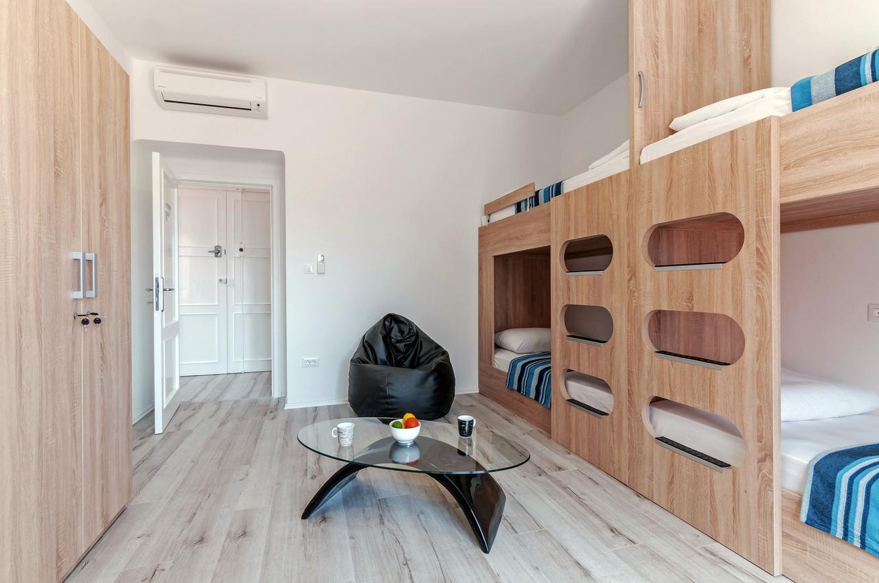 Sky Hostel Zadar Exterior photo